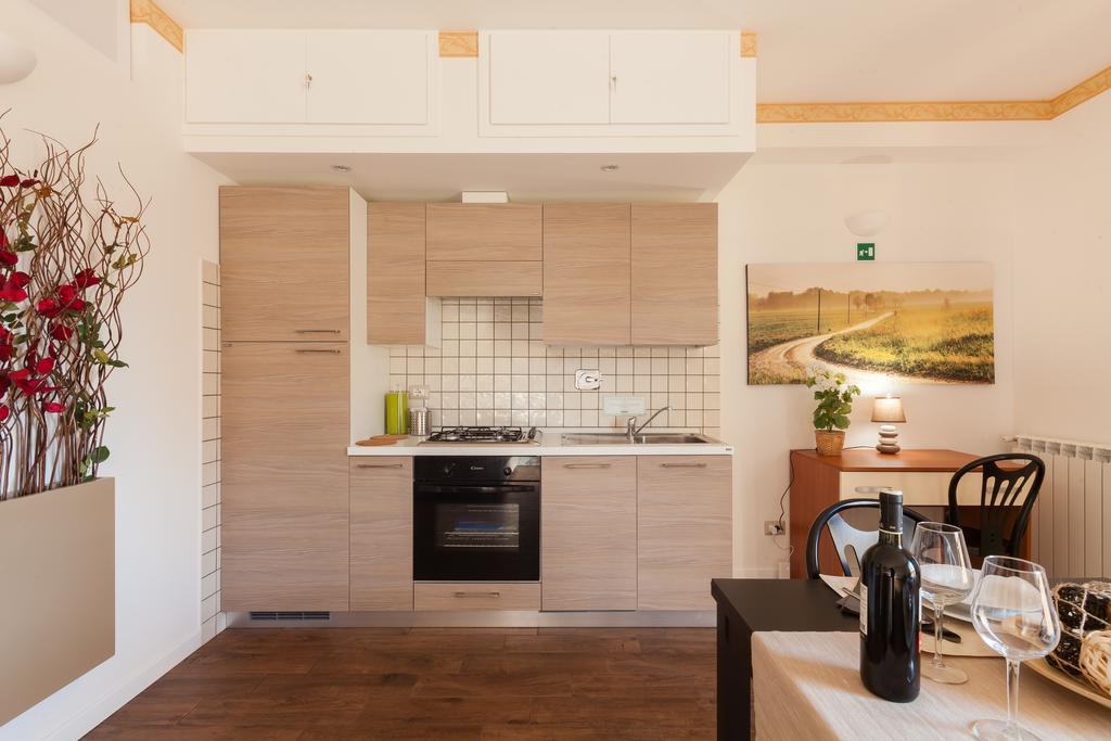 Almes Apartments روما الغرفة الصورة
