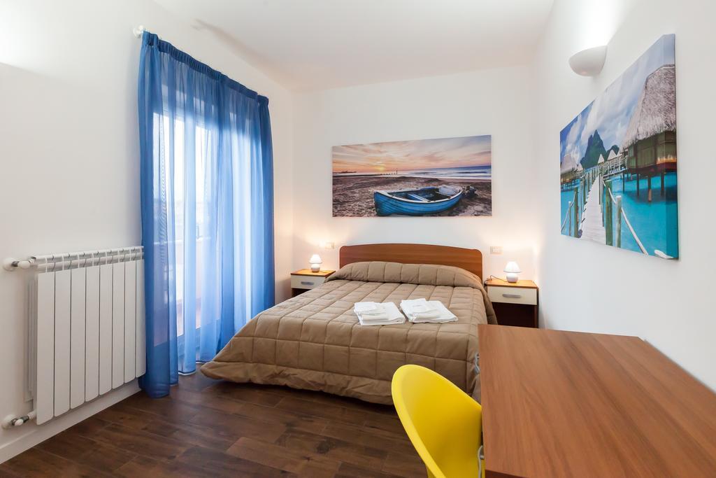 Almes Apartments روما الغرفة الصورة