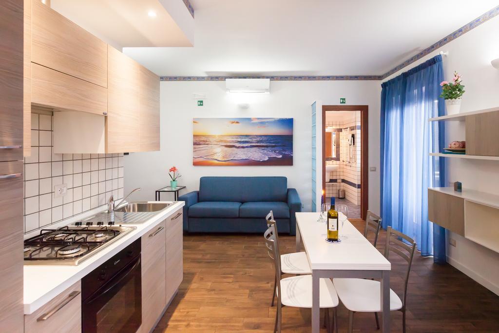 Almes Apartments روما الغرفة الصورة