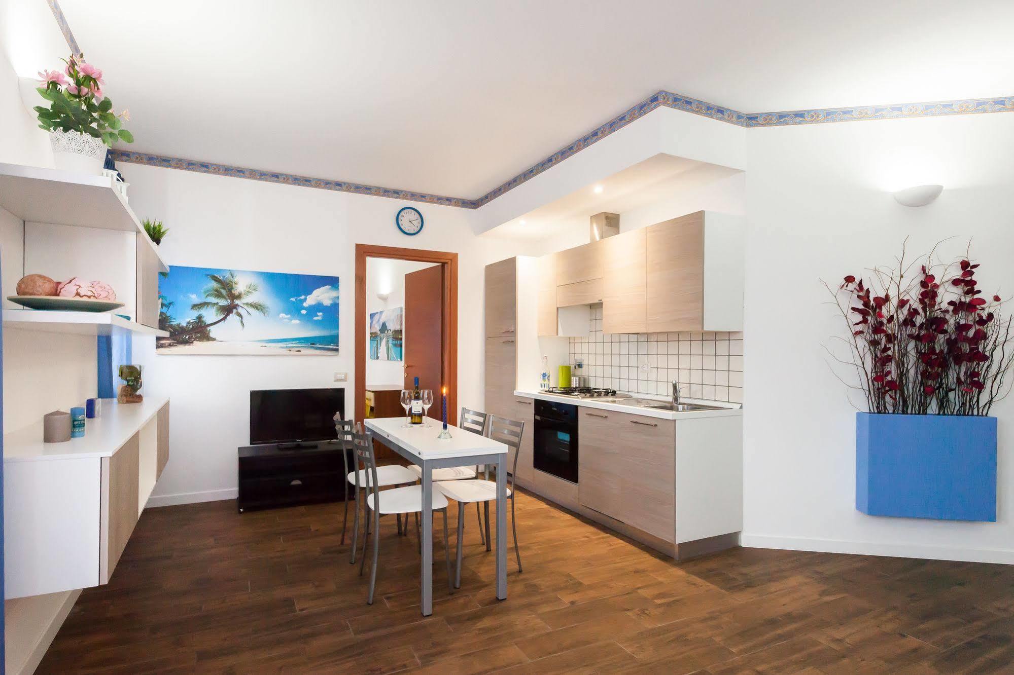 Almes Apartments روما المظهر الخارجي الصورة